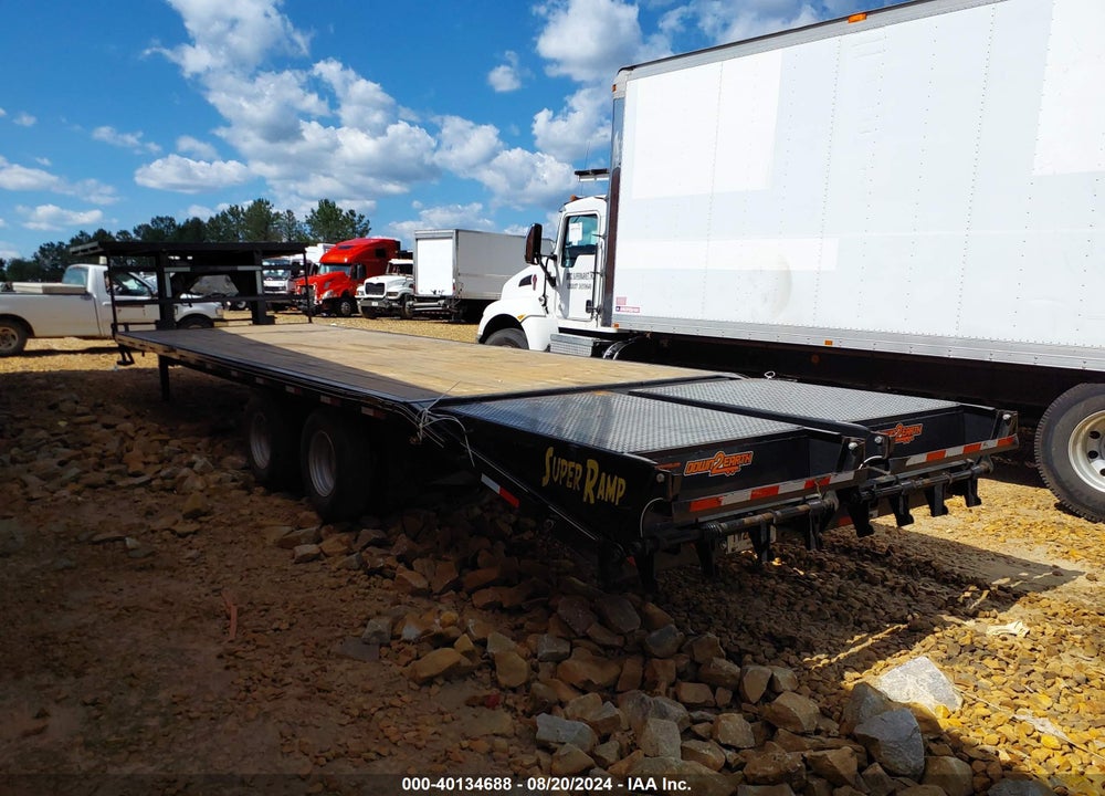 2023 GOOSENECK TRAILER VIN: 1XNGE3026P3098759