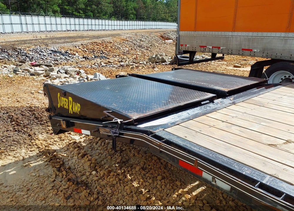 2023 GOOSENECK TRAILER VIN: 1XNGE3026P3098759