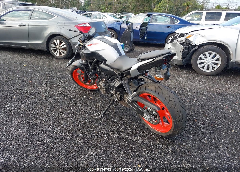 2019 YAMAHA MT07 VIN: JYARM27E3KA004786