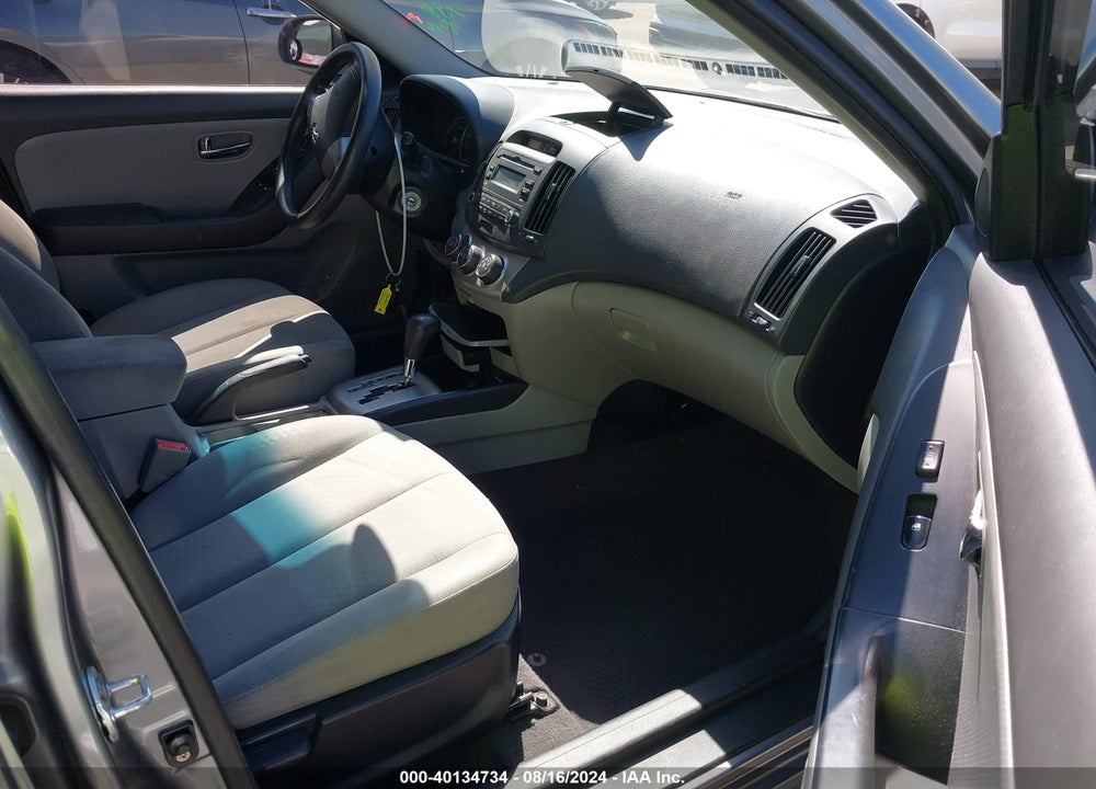 2010 HYUNDAI ELANTRA VIN: KMHDU4AD6AU037946
