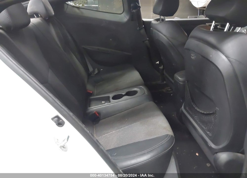 2013 HYUNDAI VELOSTER BASE W/BLACK VIN: KMHTC6AD2DU171707