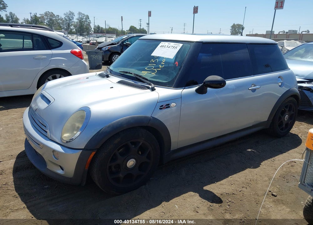 2004 MINI COOPER S VIN: WMWRE33414TD82729