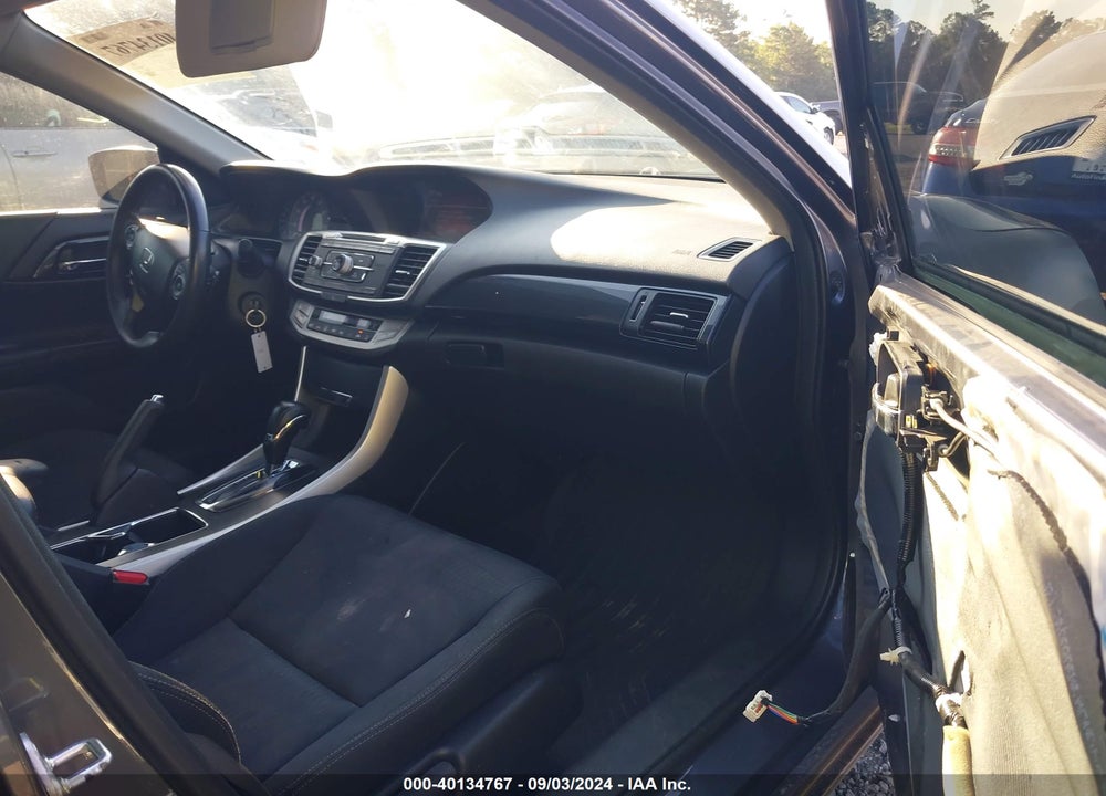 2013 HONDA ACCORD SPORT VIN: 1HGCR2F53DA131491