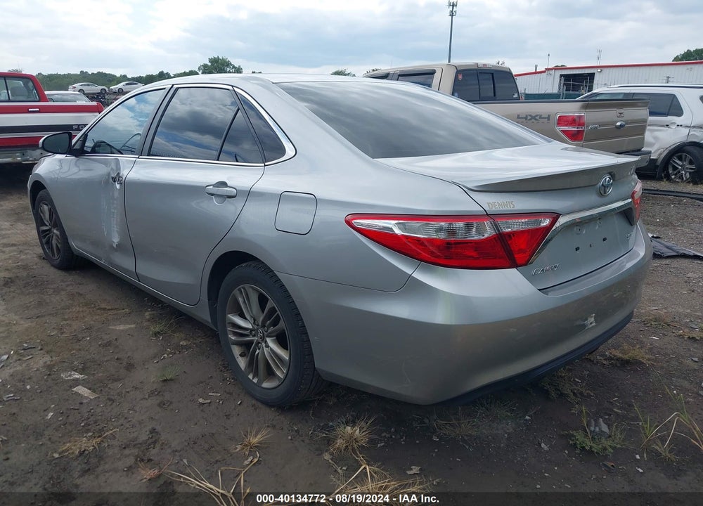 2017 TOYOTA CAMRY SE VIN: 4T1BF1FK3HU768531