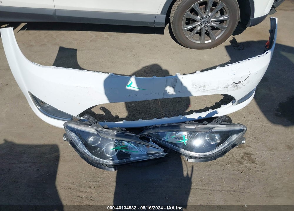 2018 CHRYSLER PACIFICA TOURING L VIN: 2C4RC1BG9JR142532
