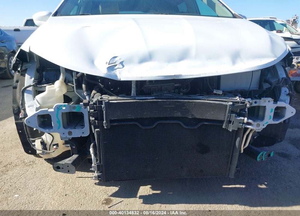2018 CHRYSLER PACIFICA TOURING L VIN: 2C4RC1BG9JR142532