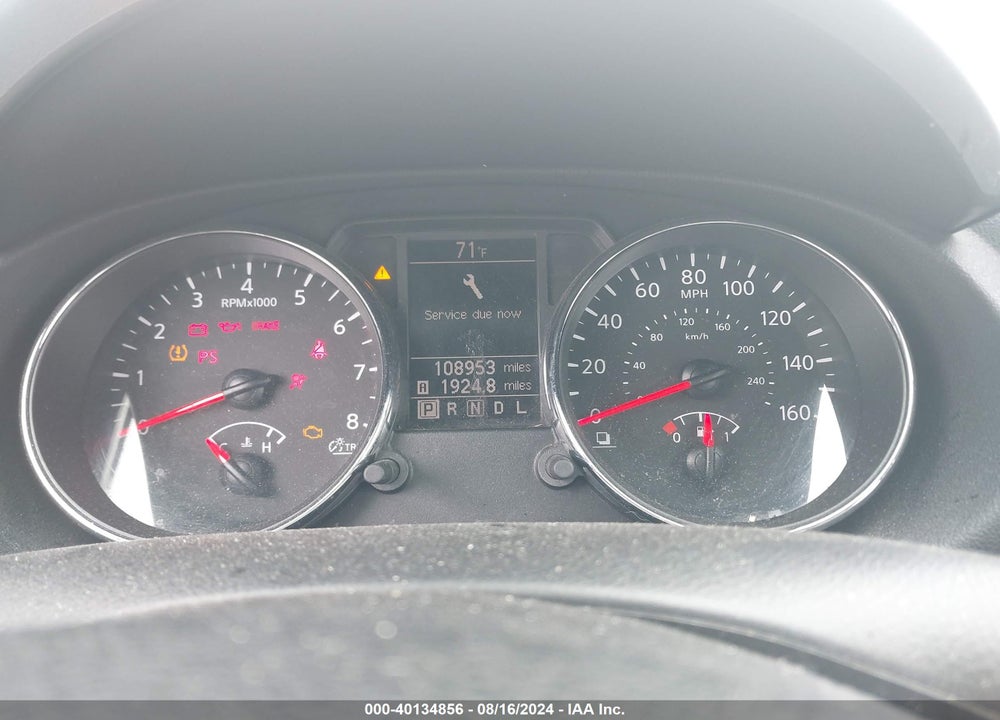 2011 NISSAN ROGUE S VIN: JN8AS5MT4BW185271