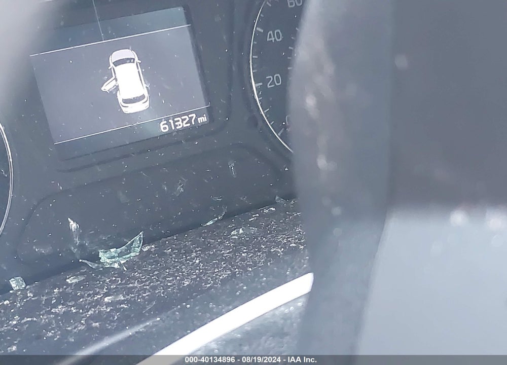 2019 KIA SORENTO 3.3L LX VIN: 5XYPGDA59KG498871