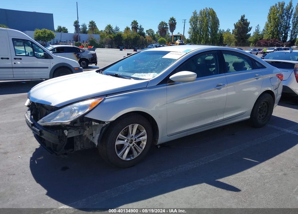 2013 HYUNDAI SONATA GLS VIN: 5NPEB4AC2DH715791
