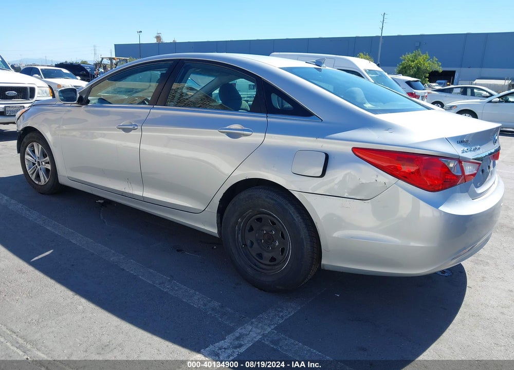 2013 HYUNDAI SONATA GLS VIN: 5NPEB4AC2DH715791