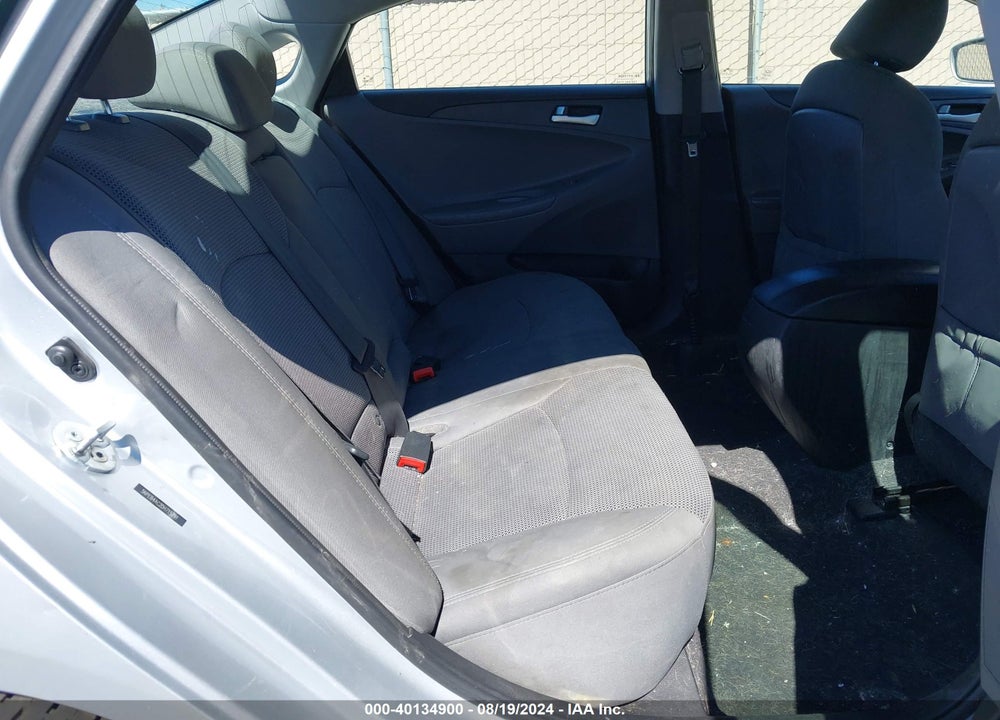 2013 HYUNDAI SONATA GLS VIN: 5NPEB4AC2DH715791