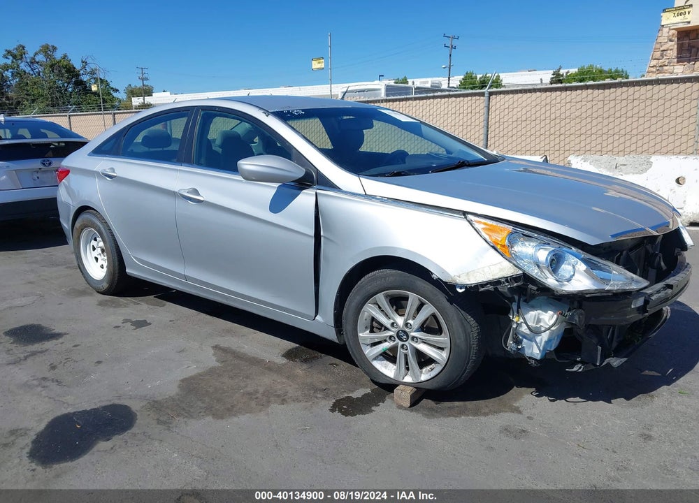 2013 HYUNDAI SONATA GLS VIN: 5NPEB4AC2DH715791