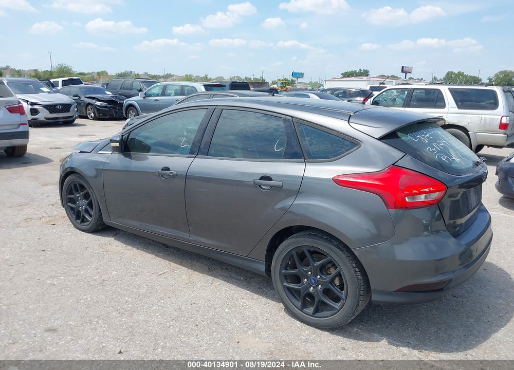 2016 FORD FOCUS SE VIN: 1FADP3K25GL395031