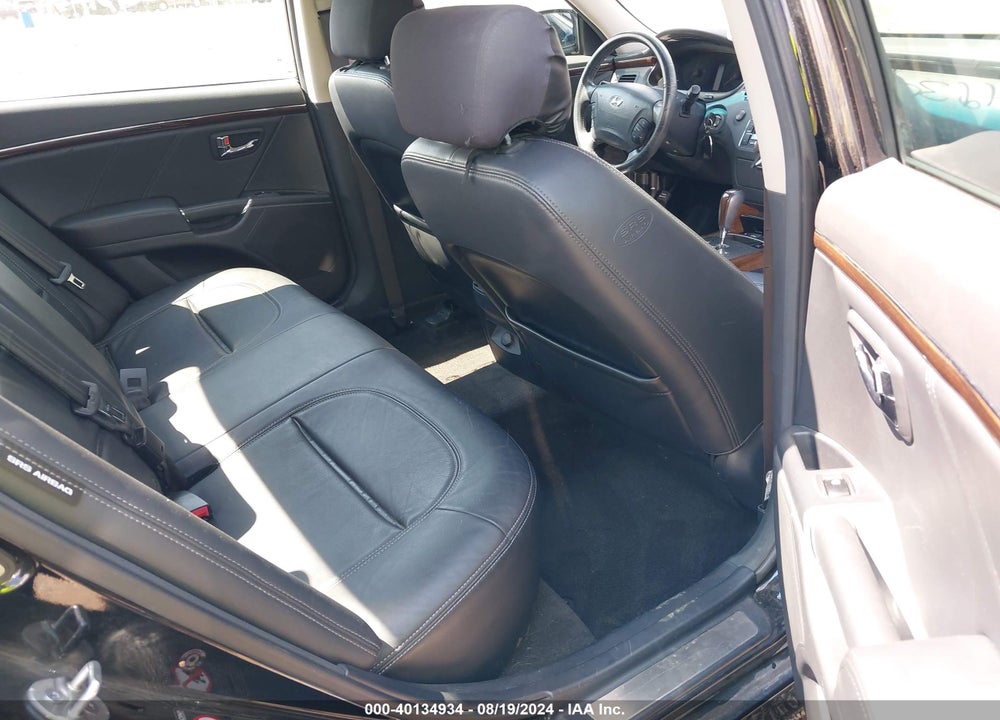 2011 HYUNDAI AZERA GLS VIN: KMHFC4DD5BA535436