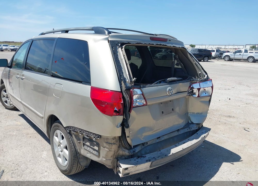 2004 TOYOTA SIENNA XLE VIN: 5TDZA22C04S144948