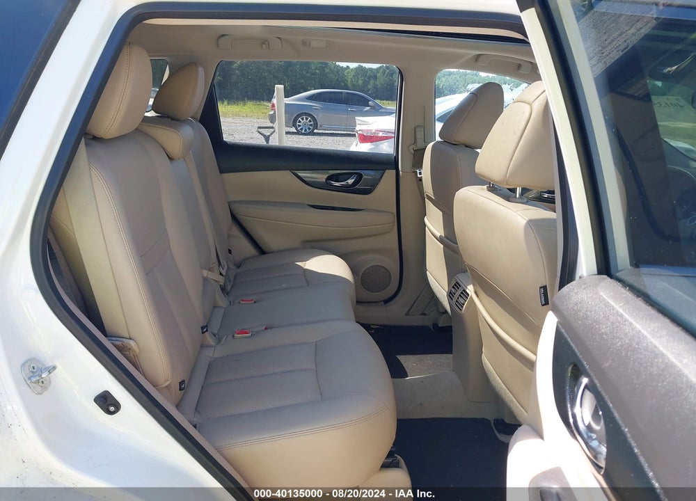 2015 NISSAN ROGUE SL VIN: 5N1AT2MT8FC896076