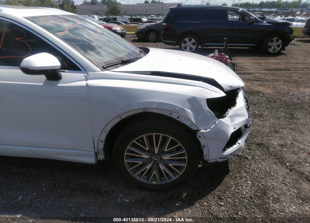 2022 AUDI Q3 PREMIUM 40 TFSI QUATTRO TIPTRONIC VIN: WA1AUCF30N1007988