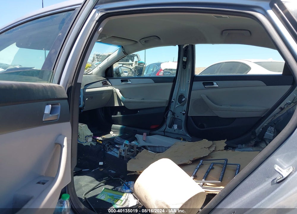 2016 HYUNDAI SONATA SE VIN: 5NPE24AF3GH326186