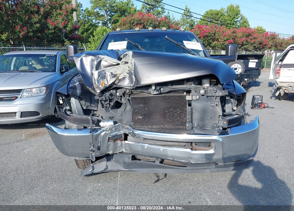 2015 RAM 3500 TRADESMAN VIN: 3C63RRGL9FG575264