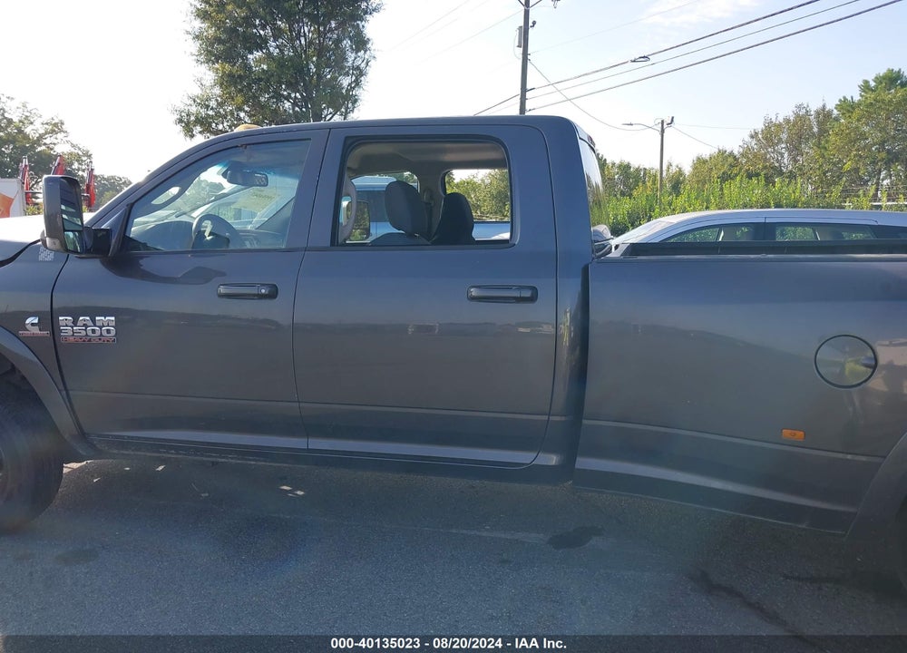 2015 RAM 3500 TRADESMAN VIN: 3C63RRGL9FG575264