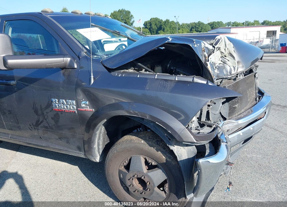 2015 RAM 3500 TRADESMAN VIN: 3C63RRGL9FG575264