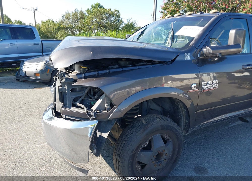 2015 RAM 3500 TRADESMAN VIN: 3C63RRGL9FG575264