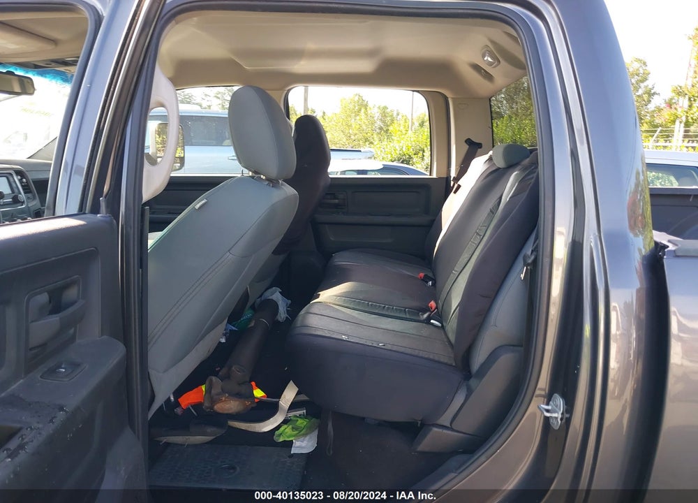 2015 RAM 3500 TRADESMAN VIN: 3C63RRGL9FG575264