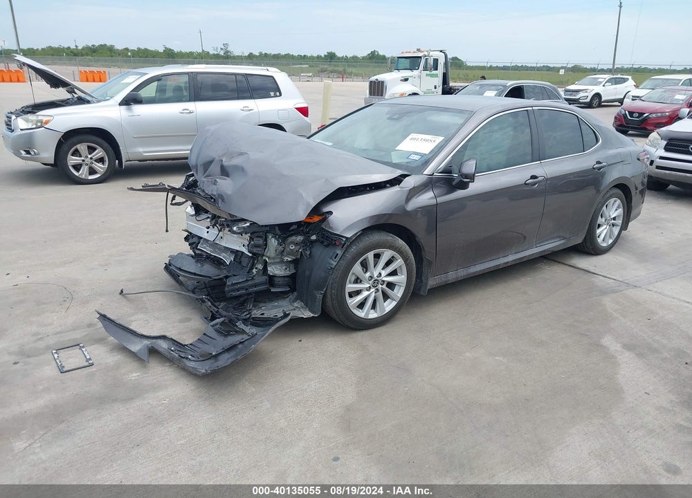 2022 TOYOTA CAMRY LE VIN: 4T1R11AK0NU049575