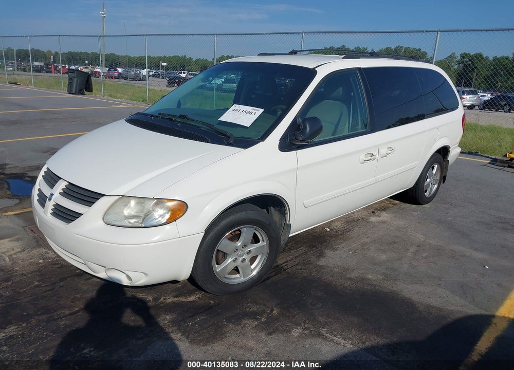 2005 DODGE GRAND CARAVAN SXT VIN: 2D4GP44L25R246229