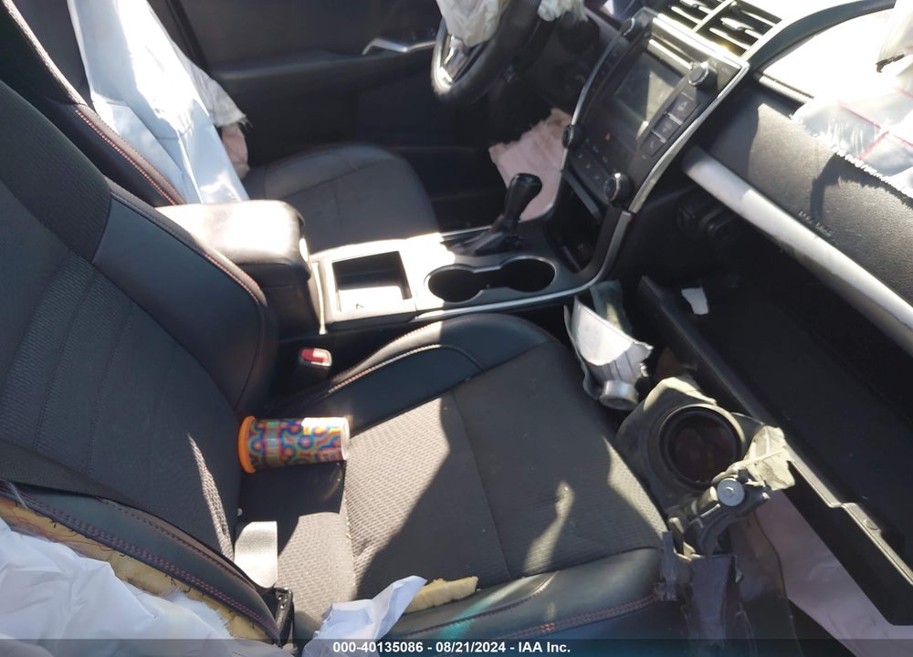 2016 TOYOTA CAMRY SE VIN: 4T1BF1FK4GU244268