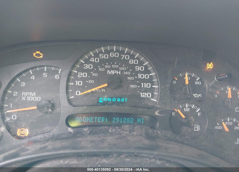 2004 CHEVROLET TAHOE LT VIN: 1GNEC13Z44J289985