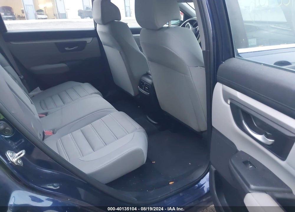 2018 HONDA CR-V LX VIN: 2HKRW6H30JH210884