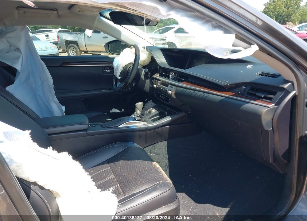 2018 LEXUS ES 350 VIN: 58ABK1GG7JU108366
