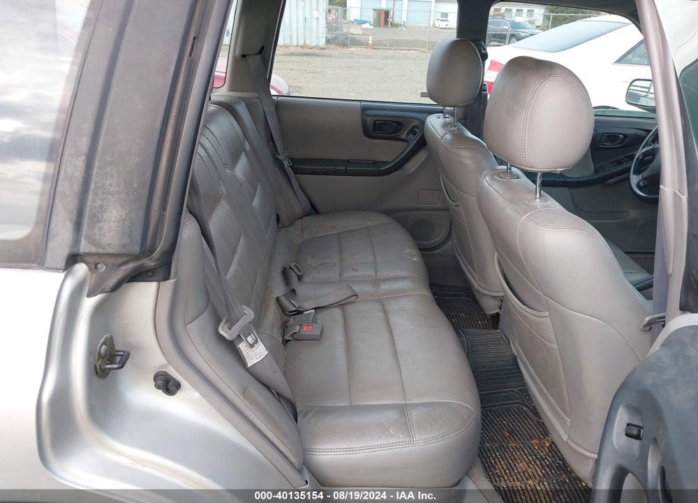 2000 SUBARU FORESTER L VIN: JF1SF6357YH727642