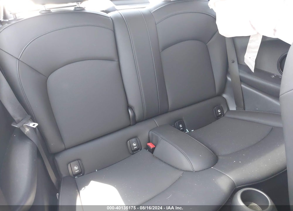 2024 MINI HARDTOP COOPER VIN: WMW33DH08R2U53281