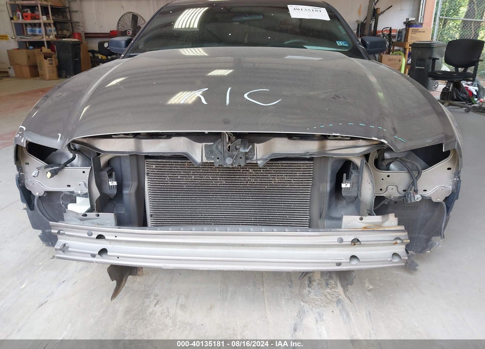 2014 FORD MUSTANG V6 VIN: 1ZVBP8AM0E5252682