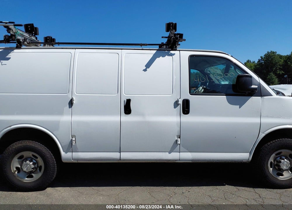 2015 CHEVROLET EXPRESS 2500 WORK VAN VIN: 1GCWGFCF2F1152700
