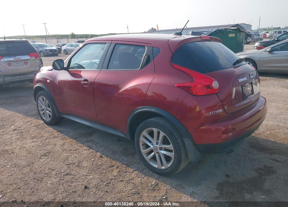2011 NISSAN JUKE SV VIN: JN8AF5MR8BT003095