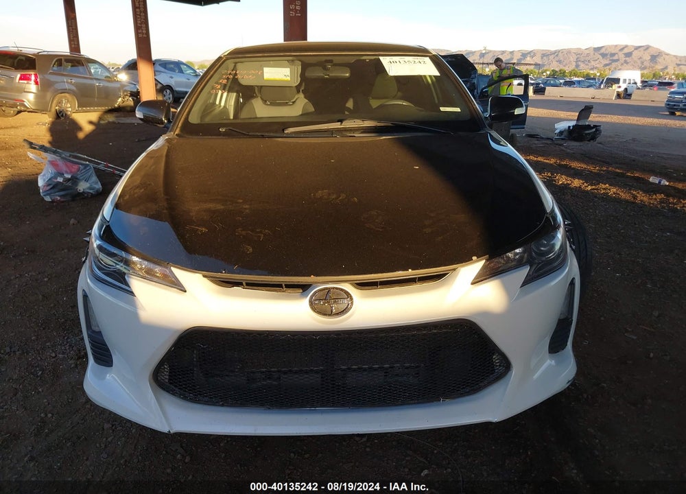 2015 SCION TC VIN: JTKJF5C72FJ000571