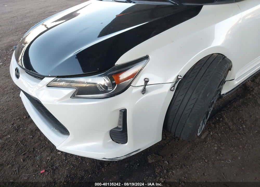 2015 SCION TC VIN: JTKJF5C72FJ000571