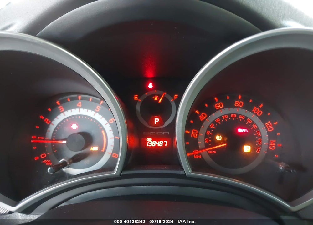 2015 SCION TC VIN: JTKJF5C72FJ000571