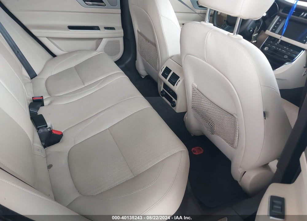 2016 JAGUAR XF 35T PRESTIGE VIN: SAJBE4BV8GCY17446