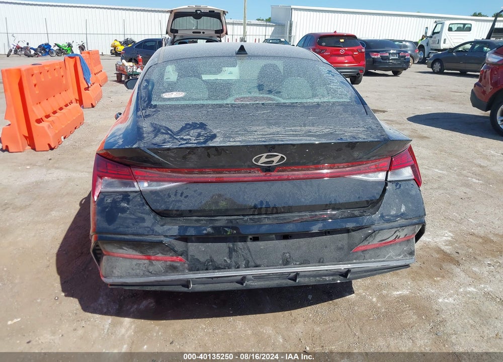 2024 HYUNDAI ELANTRA SEL VIN: KMHLS4DGXRU682151