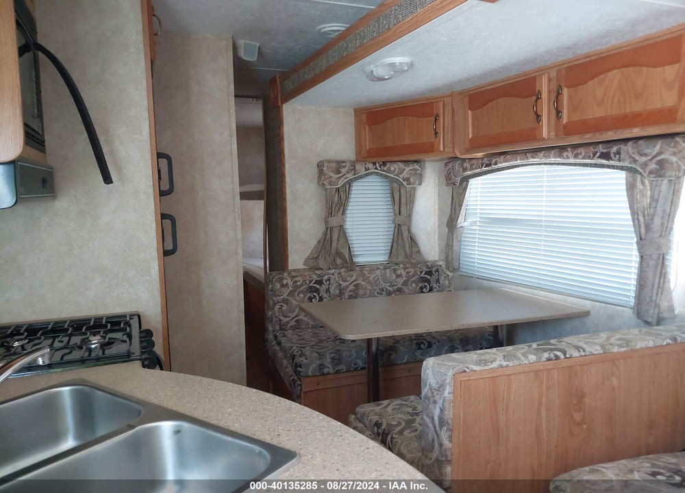 2008 FORE WILDWOOD VIN: 4X4TWDG228A241696