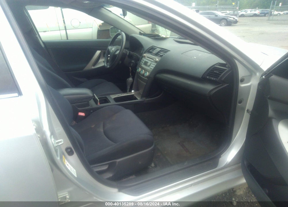 2009 TOYOTA CAMRY SE VIN: 4T1BE46K99U908068