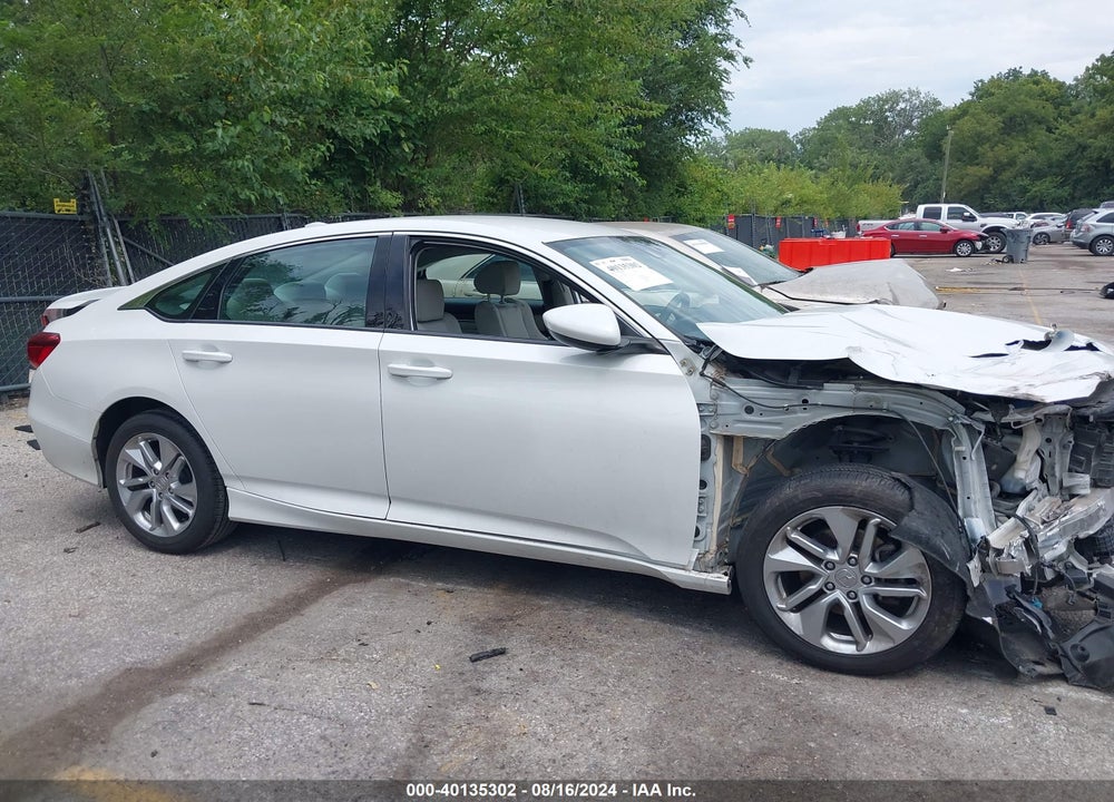 2018 HONDA ACCORD LX VIN: 1HGCV1F10JA078070