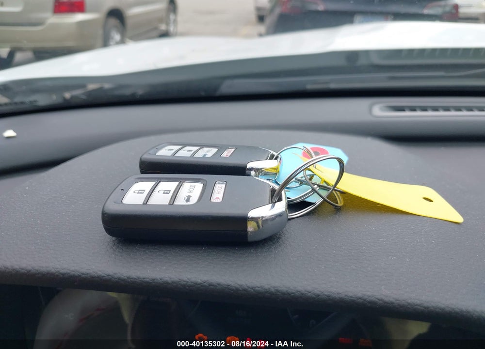 2018 HONDA ACCORD LX VIN: 1HGCV1F10JA078070