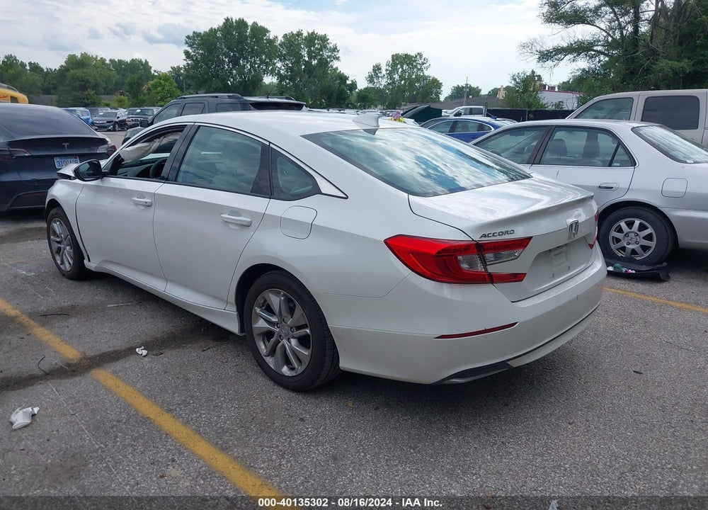 2018 HONDA ACCORD LX VIN: 1HGCV1F10JA078070