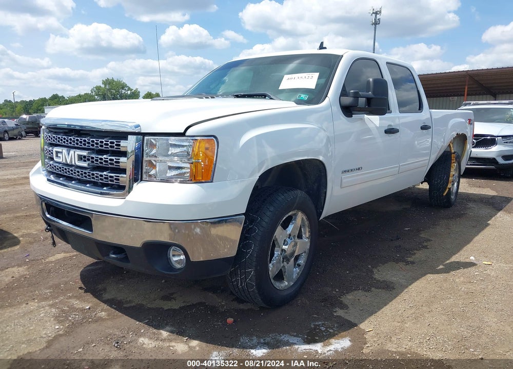 2012 GMC SIERRA 2500HD SLE VIN: 1GT120C83CF155630