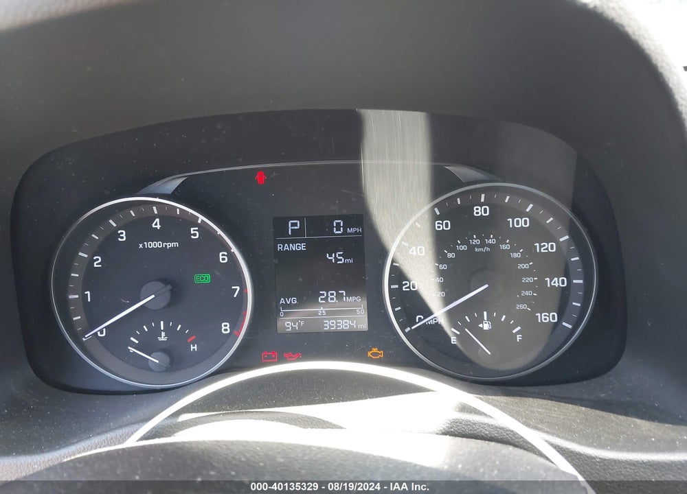 2018 HYUNDAI ELANTRA SE VIN: 5NPD74LF3JH371839